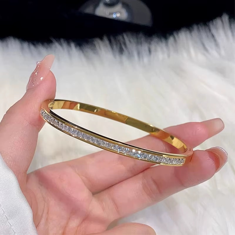 Luxury Gold‑Plated Bangles – Timeless Jewellery for Every Occasion