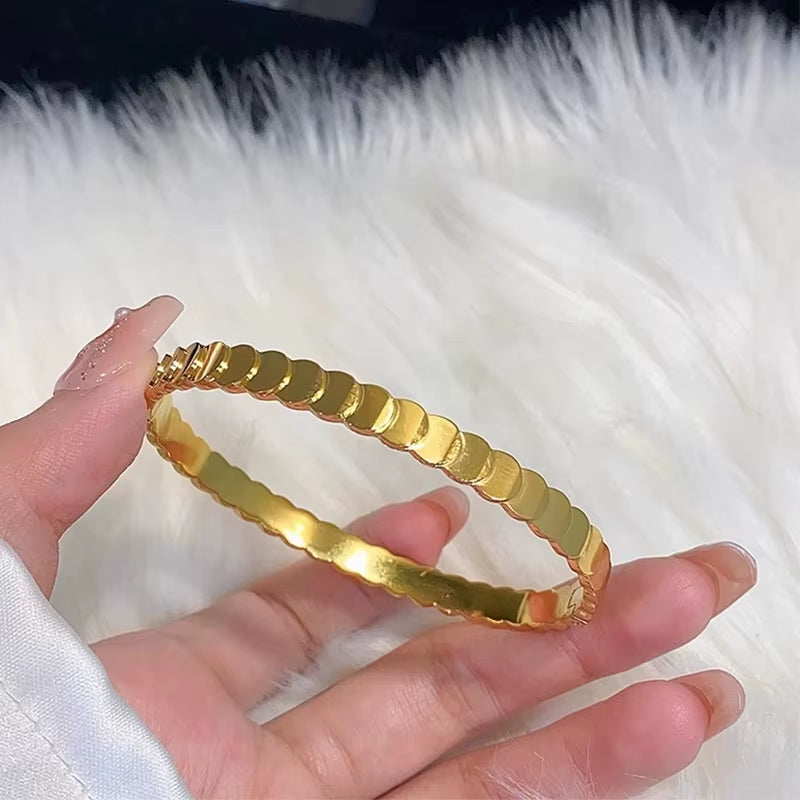Luxury Gold‑Plated Bangles – Timeless Jewellery for Every Occasion